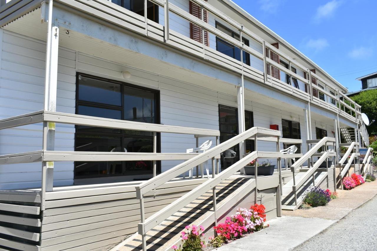 Moeraki Beach Motels Exterior foto