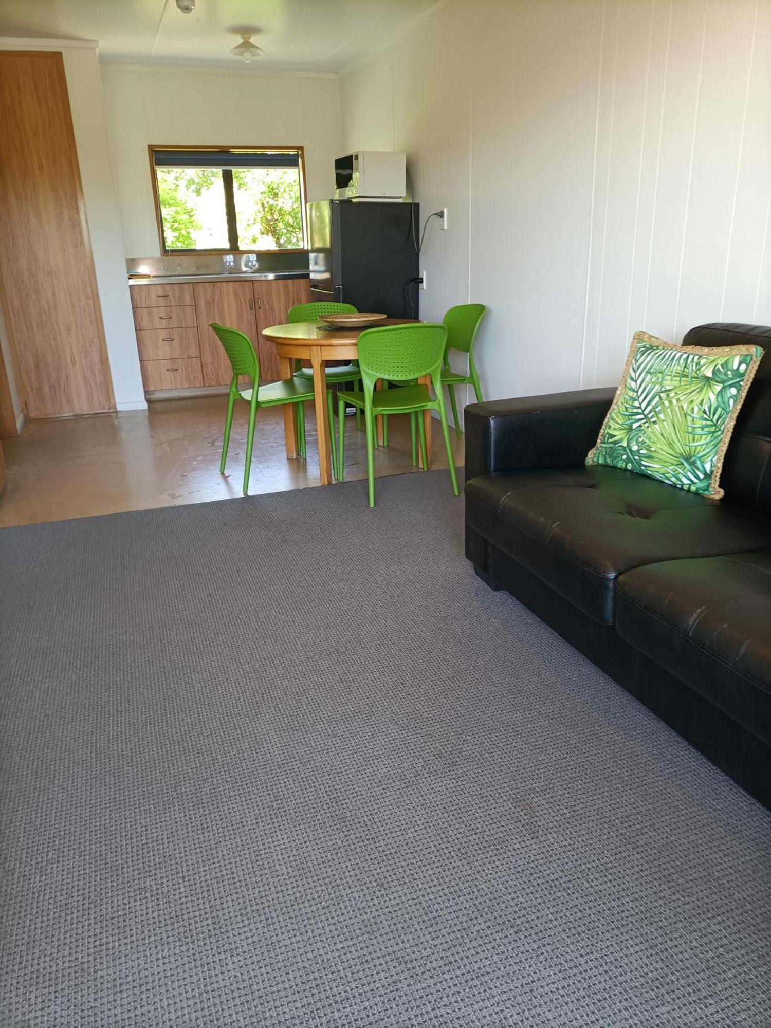 Moeraki Beach Motels Exterior foto